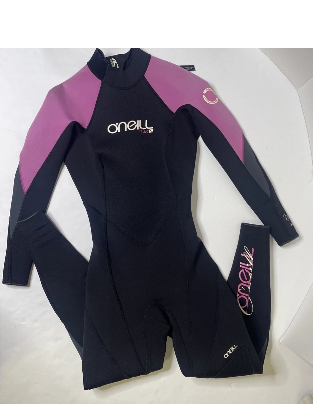 NWT O’Neill Women’s 3/2mm Full Wetsuit Size 6 Black Pink Back Zip Surf Dive